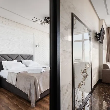 Seaview Arcadia Apartment *