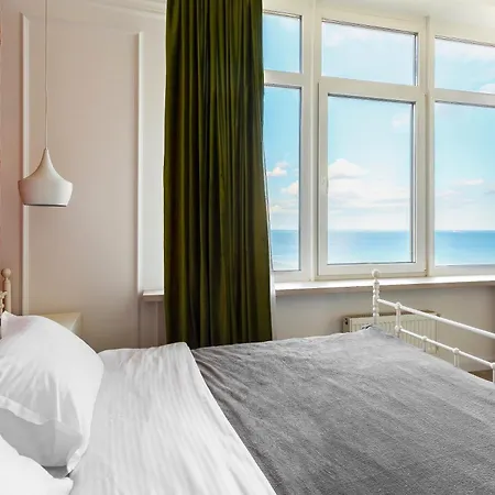Seaview Arcadia Apartment